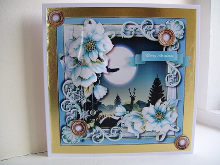 Christmas Wildlife Card Topper 2 by Angela Holyday