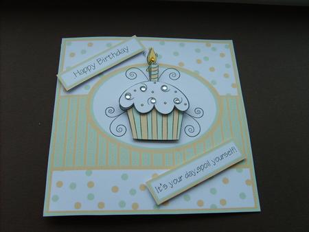 Swirly Cupcake Quick Card- Green by ANGELA STYLES