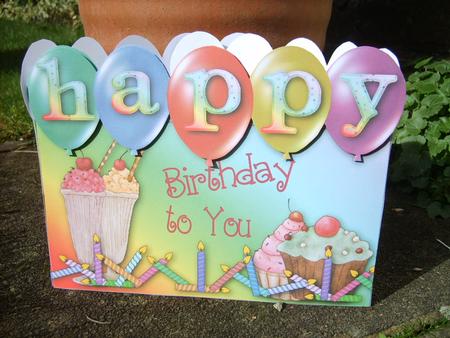 Hat Card Kit - Happy Birthday Balloons by ANGELA STYLES