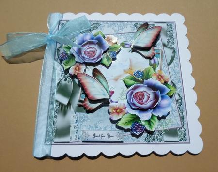 Mini Kit English Roses and Butterflies by ANGELA STYLES