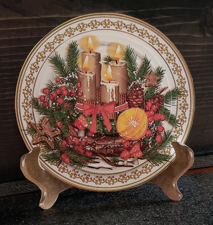 Christmas Plate with Stand.Mini Kit.4 by Angela Taylor