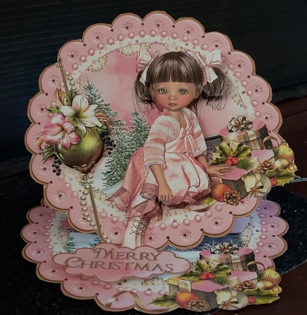 Sweet Little Christmas Gifts & Baubles Scalloped Round Easel Card Mini Kit  by Angela Taylor