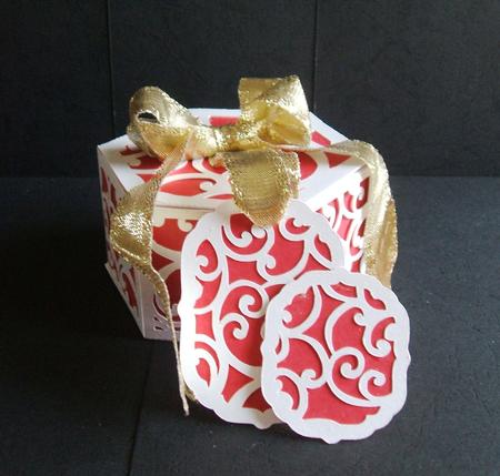 Filigree Design Set Gift Tags to Match by Angela Walker