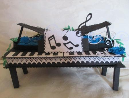Scalloped 3D Piano & Box by Angela Walker