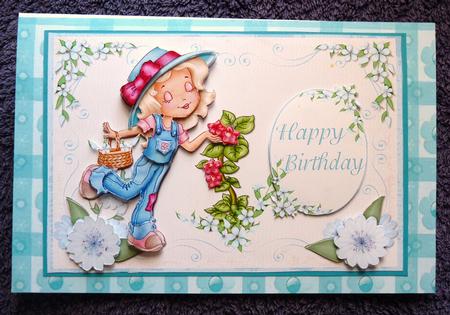 Paper Pack of 10 Sheets in Gingham, Pastel Colour with Flowers by Ann Ramsell