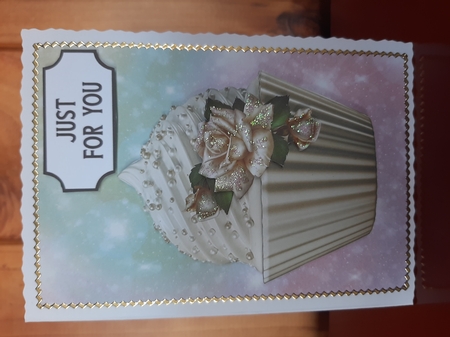 Floral cupcake Decoupage Sheet - Ivory Roses by Lorrae Nicklen