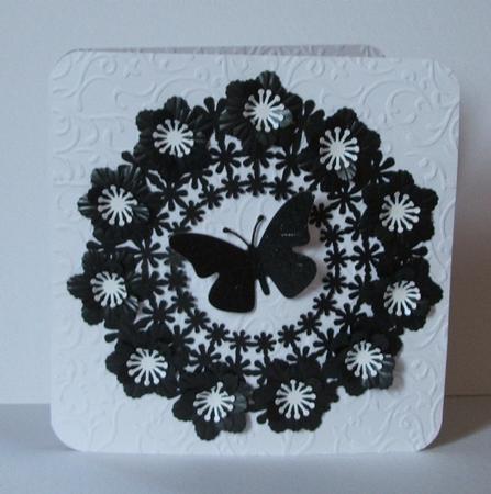 Daisy Ring Topper by Anna Stretton