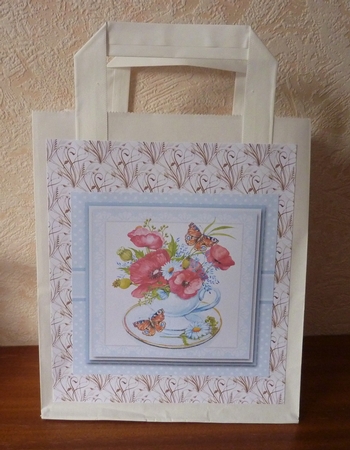 Poppies in a teaccup topper plus gift tag (blue) by Anne Jackson