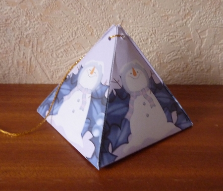 Folded Triangle Box - Lilac Snowmen and Holly Wreath by Anne Jackson