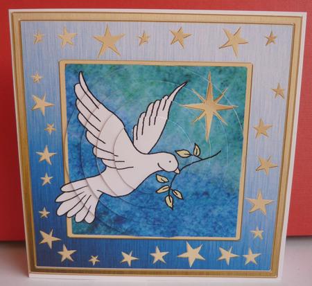 Xmas Dove Circle Pyramage Topper by Anne Jackson