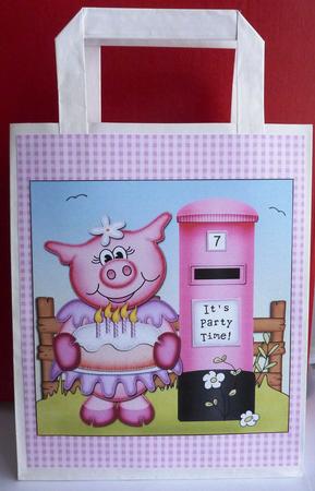 Zoe Piggy & Postbox Quick Card N 3D Decoupage by Anne Jackson