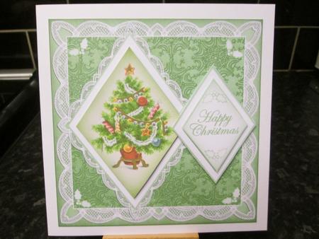 Christmas Tree g Happy Christmas 7in Double Diamond Topper by Anne-marie Wheeler