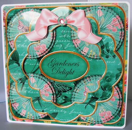 Green Sweetpea Gardeners Delight 3D Rosette 8in Card Kit by Audrey Wilson