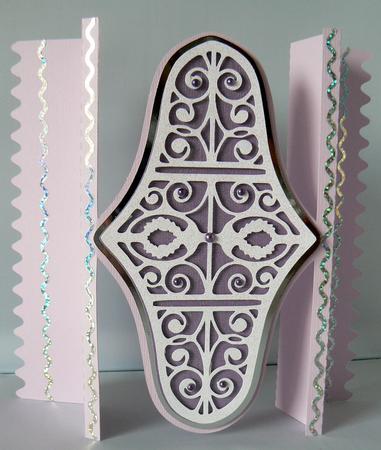 285 Scalloped Theater Card and Topper by Audrey Wilson