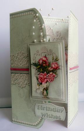 Vase of Roses Tuck-in Gatefold Mini Kit by Audrey Wilson