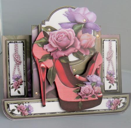 Circle Top Stepper. Stepping Out in Style by Audrey Wilson