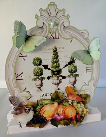 Beautiful Gardening Time Shaped Card Kit by Audrey Wilson