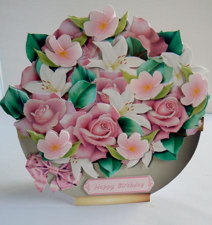 Arrangement Mixed Flowers Basket Mini Kit by Audrey Wilson