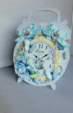 Blue Rose Clock Shaped Card Kit by Audrey Wilson