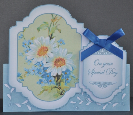 Teal Daisies Special Day Fancy Stand Up Kit by Barbara Stubbings