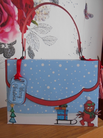 3D Xmas Robin Handbag Treat or Favour Box Kit by BECCY WILTON