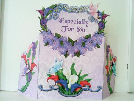Fancy Gatefold Lily Card by Belinda Ellingham