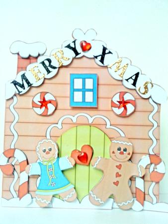 Gingerbread House Shaped Card by Belinda Ellingham