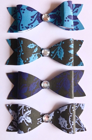 C423-PaperBows Christmas by Belinda Rub