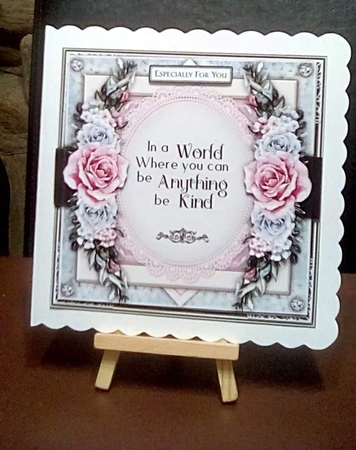 Floral Happiness7 Mini Card Kit by Benita Jenkinson