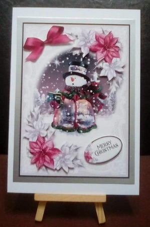 Lace Christmas 120 by Benita Jenkinson