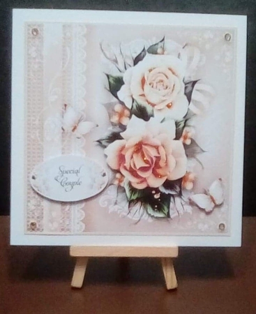 Bouquet Vintage Peach Roses Mini Kit by Benita Jenkinson