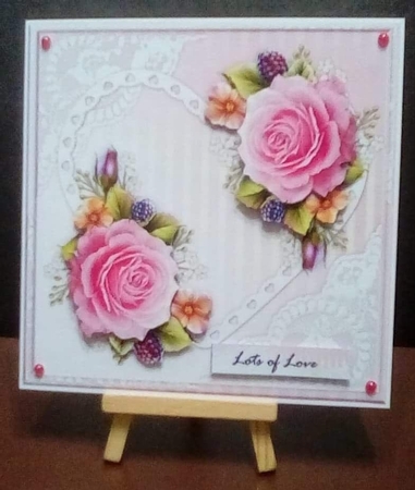 Roses Heart  Mini Kit by Benita Jenkinson