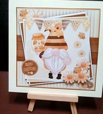Honeybee Gnome Mini Kit by Benita Jenkinson