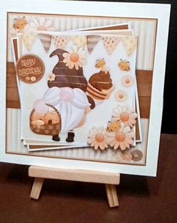 Honeycake Gnome Mini Kit by Benita Jenkinson
