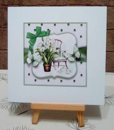 Snowdrops Mini Kit     by Benita Jenkinson