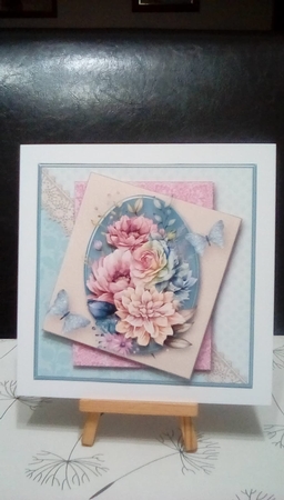 Shabby Chic Flowers - Layered Card Mini Kit by Benita Jenkinson