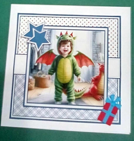 cup1377075_57683 - 7x7, 6x6, 5x7 - DRESS UP TIME SET 1