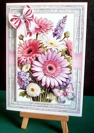 Gerbera Mini Kit With Set Of 3 Card Fronts by Benita Jenkinson