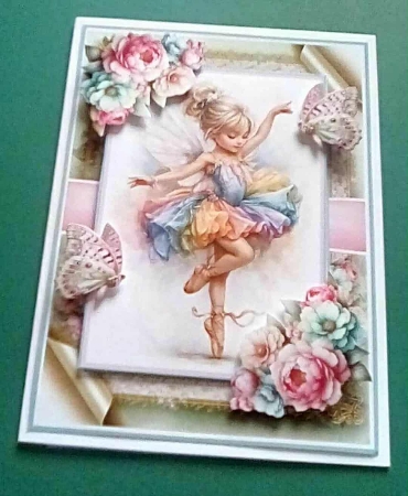 cup1392562_58488 - Magical Fairy Ballerina With Set Of 4 Toppers