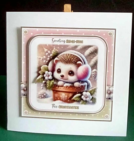Christmas Hedgehugs Mini Kit by Benita Jenkinson