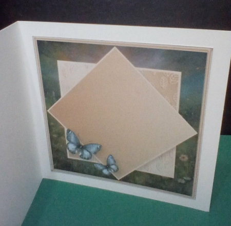 A Country Walk - Diamond Pyramid Card Mini Kit by Benita Jenkinson