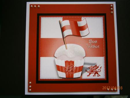 Flying the Flag England Shell Edged Corner Side Stacker by Bernie Mclaughlin