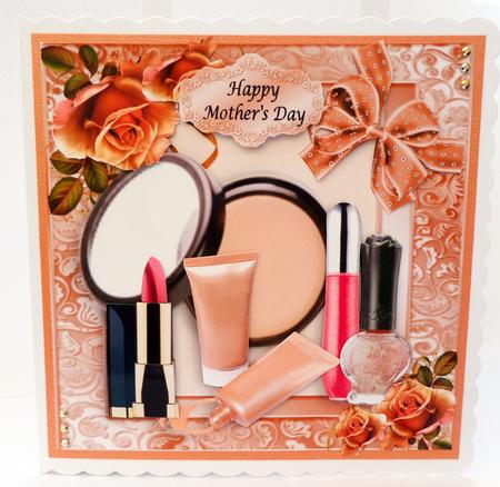 Make Up with Peach Rose's 8x8 Mini Kit by Bernie Mclaughlin