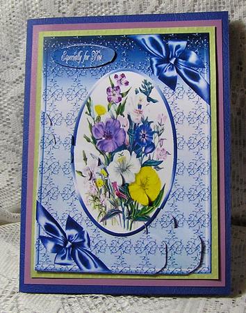 Blue Oval Flowers by Beth Schwan