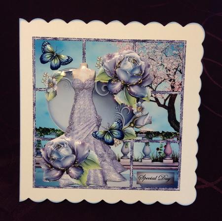Mini Kit Vintage Dress & Porcelain Roses Window Card by Bettina Keis Jensen