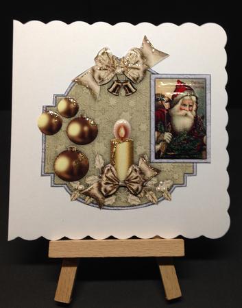 Christmas Card Topper with Santa (gold) by Bettina Keis Jensen