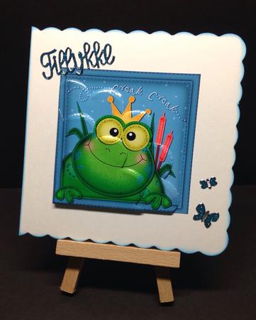 Freddy Frog Shell Edged Corner Side Stacker by Bettina Keis Jensen
