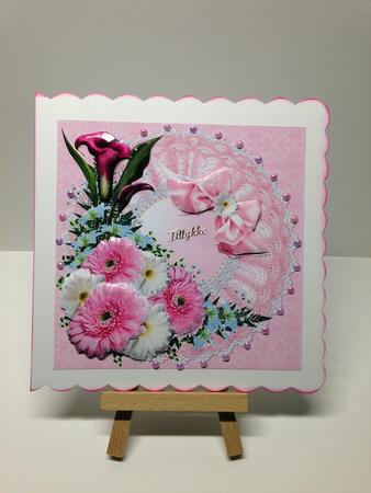 8x8 Flowers for Birthday or Mothers Day Mini Kit by Bettina Keis Jensen