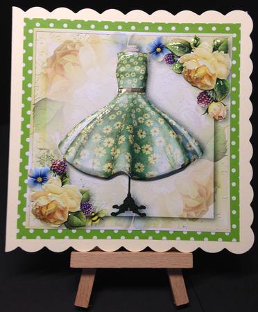 Lemon Daisy Dress & Gorgeous Yellow Roses by Bettina Keis Jensen