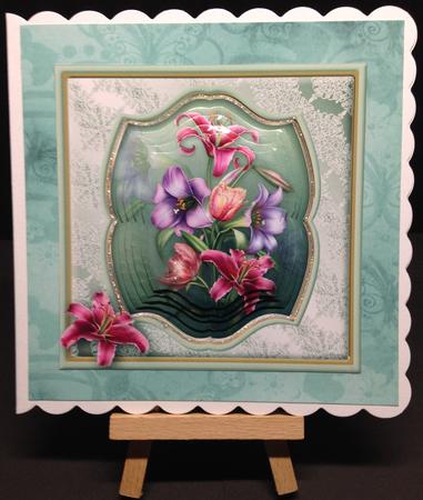 Bouquet of Flowers Framed Pyramid Card Mini Kit by Bettina Keis Jensen